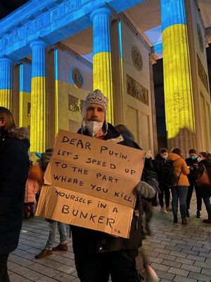 20220225-ukraine-protestor.jpeg